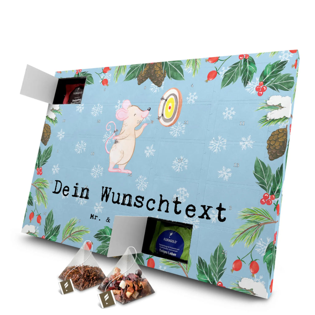 Personalisierter Tee Adventskalender Maus Dart spielen Personalisierter Tee Adventskalender, Geschenk, Sport, Sportart, Hobby, Schenken, Danke, Dankeschön, Auszeichnung, Gewinn, Sportler, Dart spielen, Darten, Darts, Dart Turnier