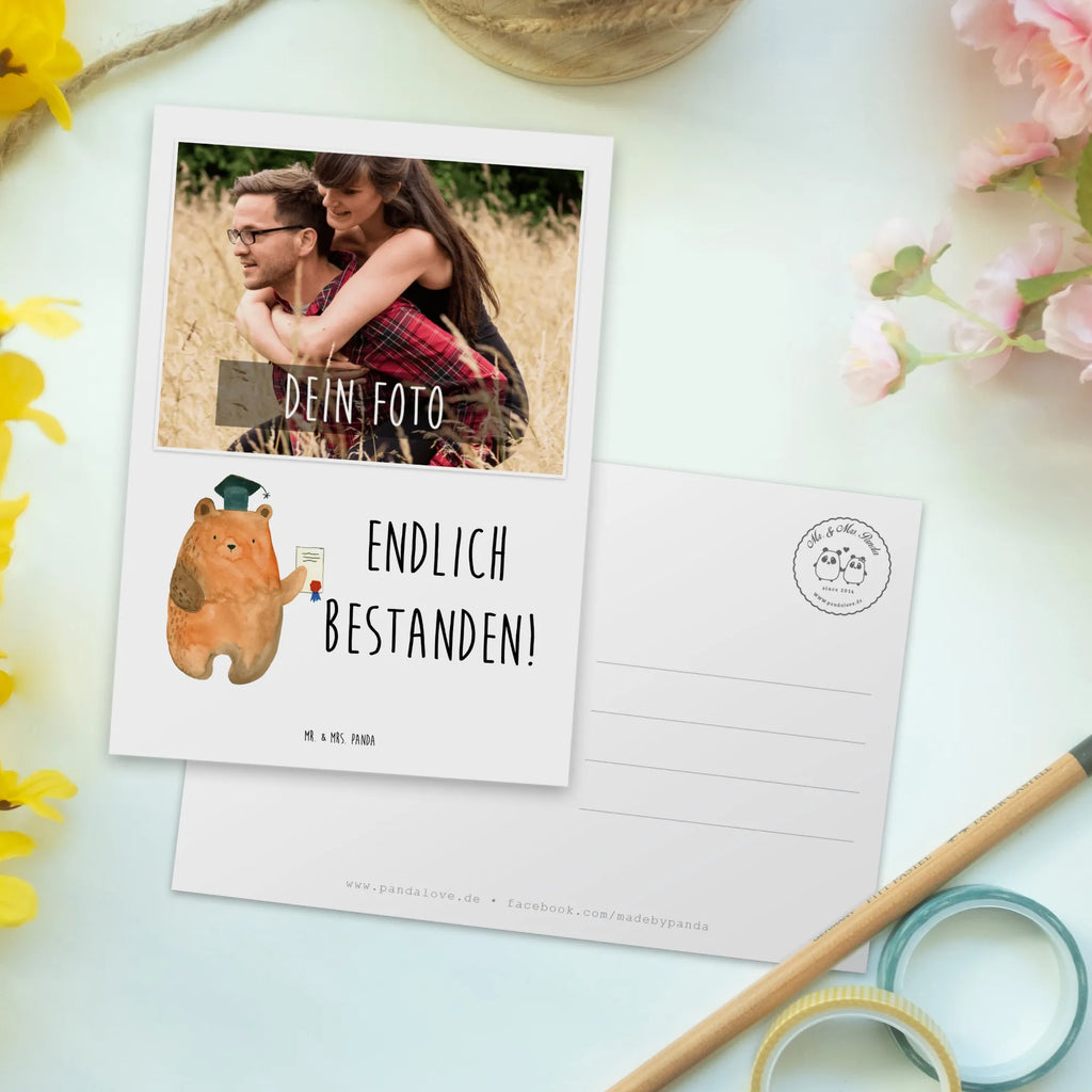 Personalisierte Foto Postkarte Bär Prüfung Personalisierte Foto Postkarte, Bär, Teddy, Teddybär, Abitur, Prüfungen, Prüfung bestanden, Abschluss, Zeugnis, Abschlusszeugnis