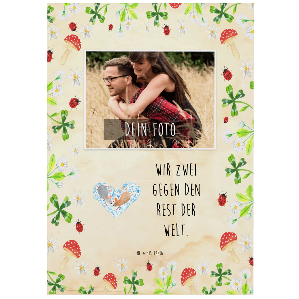 Personalisierte Foto Postkarte Mäuse Herz Personalisierte Foto Postkarte, Liebe, Partner, Freund, Freundin, Ehemann, Ehefrau, Heiraten, Verlobung, Heiratsantrag, Liebesgeschenk, Jahrestag, Hocheitstag, Maus, Mäuse, Liebesbotschaft, Liebesbeweis, Hochzeit, Lieblingsmensch, Gemeinsamkeit, Love, Geschenk für zwei