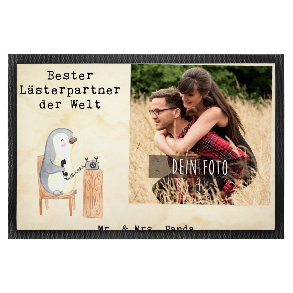 Personalisierte Foto Fußmatte Pinguin Bester Lästerpartner der Welt Personalisierte Foto Fußmatte, für, Dankeschön, Geschenk, Schenken, Geburtstag, Geburtstagsgeschenk, Geschenkidee, Danke, Bedanken, Mitbringsel, Freude machen, Geschenktipp, Lästerpartner, Lesterpartner, lestern, Lästerschwester, Lästern, beste Freundin, Freundin, Spaß, bff