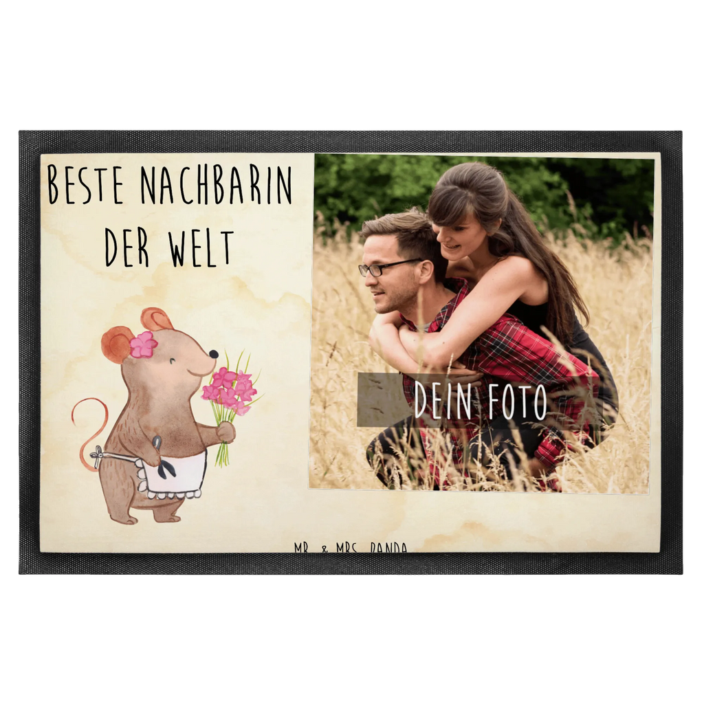 Personalisierte Foto Fußmatte Maus Beste Nachbarin der Welt Personalisierte Foto Fußmatte, für, Dankeschön, Geschenk, Schenken, Geburtstag, Geburtstagsgeschenk, Geschenkidee, Danke, Bedanken, Mitbringsel, Freude machen, Geschenktipp, Nachbarin, Nachbarn, Nachbarschaft, Freundin, Angrenzer, Anwohnerin, Bewohnerin, Freundschaft