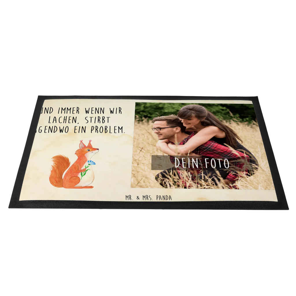 Personalisierte Foto Fußmatte Eichhörnchen Blume Personalisierte Foto Fußmatte, Tiermotive, Gute Laune, lustige Sprüche, Tiere, Eichhörnchen, Eichhorn, Spruch positiv, Lachen, Spaß, Motivation Sprüche, Motivation Bilder, glücklich Spruch, Spruch Deko