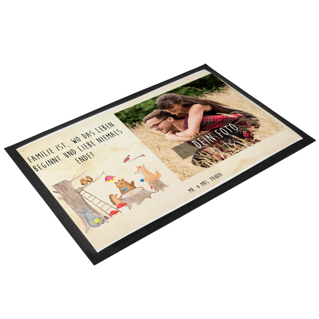 Personalisierte Foto Fußmatte Waldtiere Picknick Personalisierte Foto Fußmatte, Tiermotive, Gute Laune, lustige Sprüche, Tiere, Waldtiere, Picknick, Wald, Fuchs, Hase, Igel, Maus, Eichhörnchen