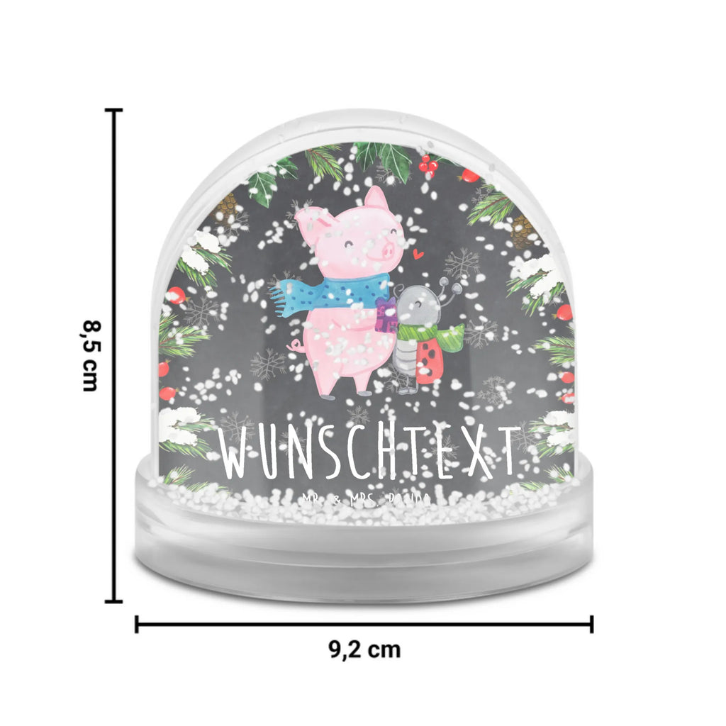 Personalisierte Schneekugel Glühschwein Smörle Personalisierte Schneekugel, Personalisierte Schüttelkugel, Personalisierte  Wunderkugel, Winter, Weihnachten, Weihnachtsdeko, Nikolaus, Advent, Heiligabend, Wintermotiv, Handgezeichnetes Glühschwein, Kreatives Glühschwein Design, Winterlicher Glühwein Spruch, Glühwein Liebhaber Geschenk, Herzliches Marienkäfer Motiv, Marienkäfer in Winterkleidung, Glühwein ist köstlich Spruch, Smörle der stolze Marienkäfer, Süßer Marienkäfer gibt Geschenk, Romantische Geschenkidee Glühwein