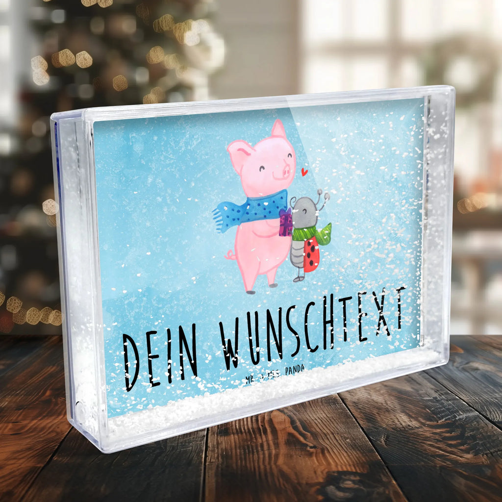 Personalisierter Schüttelrahmen Glühschwein Smörle Winter, Weihnachten, Weihnachtsdeko, Nikolaus, Advent, Heiligabend, Wintermotiv, Handgezeichnetes Glühschwein, Kreatives Glühschwein Design, Winterlicher Glühwein Spruch, Glühwein Liebhaber Geschenk, Herzliches Marienkäfer Motiv, Marienkäfer in Winterkleidung, Glühwein ist köstlich Spruch, Smörle der stolze Marienkäfer, Süßer Marienkäfer gibt Geschenk, Romantische Geschenkidee Glühwein