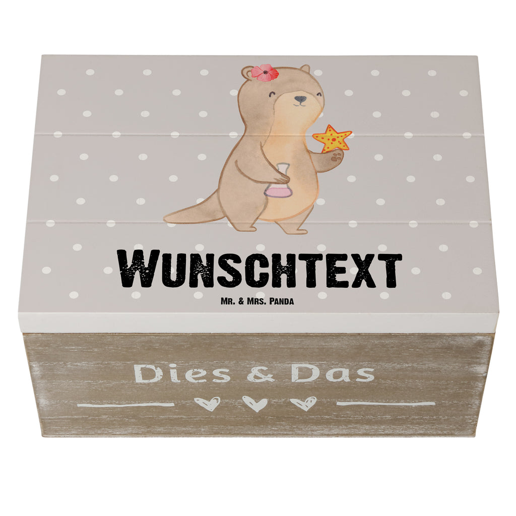 Personalisierte Holzkiste Meeresbiologin Herz Holzkiste mit Namen, Kiste mit Namen, Schatzkiste mit Namen, Truhe mit Namen, Schatulle mit Namen, Erinnerungsbox mit Namen, Erinnerungskiste, mit Namen, Dekokiste mit Namen, Aufbewahrungsbox mit Namen, Holzkiste Personalisiert, Kiste Personalisiert, Schatzkiste Personalisiert, Truhe Personalisiert, Schatulle Personalisiert, Erinnerungsbox Personalisiert, Erinnerungskiste Personalisiert, Dekokiste Personalisiert, Aufbewahrungsbox Personalisiert, Geschenkbox personalisiert, GEschenkdose personalisiert, Beruf, Ausbildung, Jubiläum, Abschied, Rente, Kollege, Kollegin, Geschenk, Schenken, Arbeitskollege, Mitarbeiter, Firma, Danke, Dankeschön, Meeresbiologin, Meereskundlerin, Naturwissenschaftlerin, Meeresforscherin, maritime Forschung, Studium