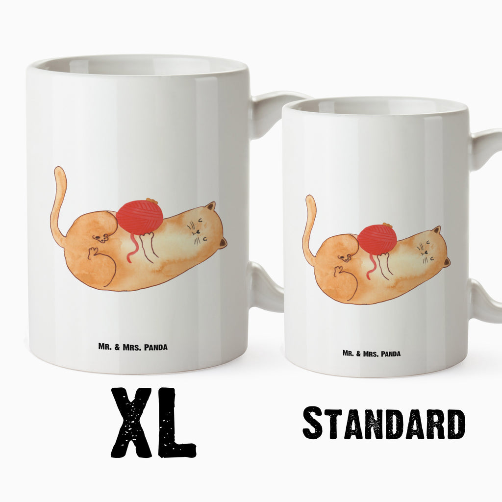 XL Tasse Katzen Wollknäul XL Tasse, Große Tasse, Grosse Kaffeetasse, XL Becher, XL Teetasse, spülmaschinenfest, Jumbo Tasse, Groß, Katze, Katzenmotiv, Katzenfan, Katzendeko, Katzenfreund, Katzenliebhaber, Katzenprodukte, Katzenartikel, Katzenaccessoires, Katzensouvenirs, Katzenliebhaberprodukte, Katzenmotive, Katzen, Kater, Mietze, Cat, Cats, Katzenhalter, Katzenbesitzerin, Haustier, Wollknäuel, Wolle, Spielen, Spiel, verspielt