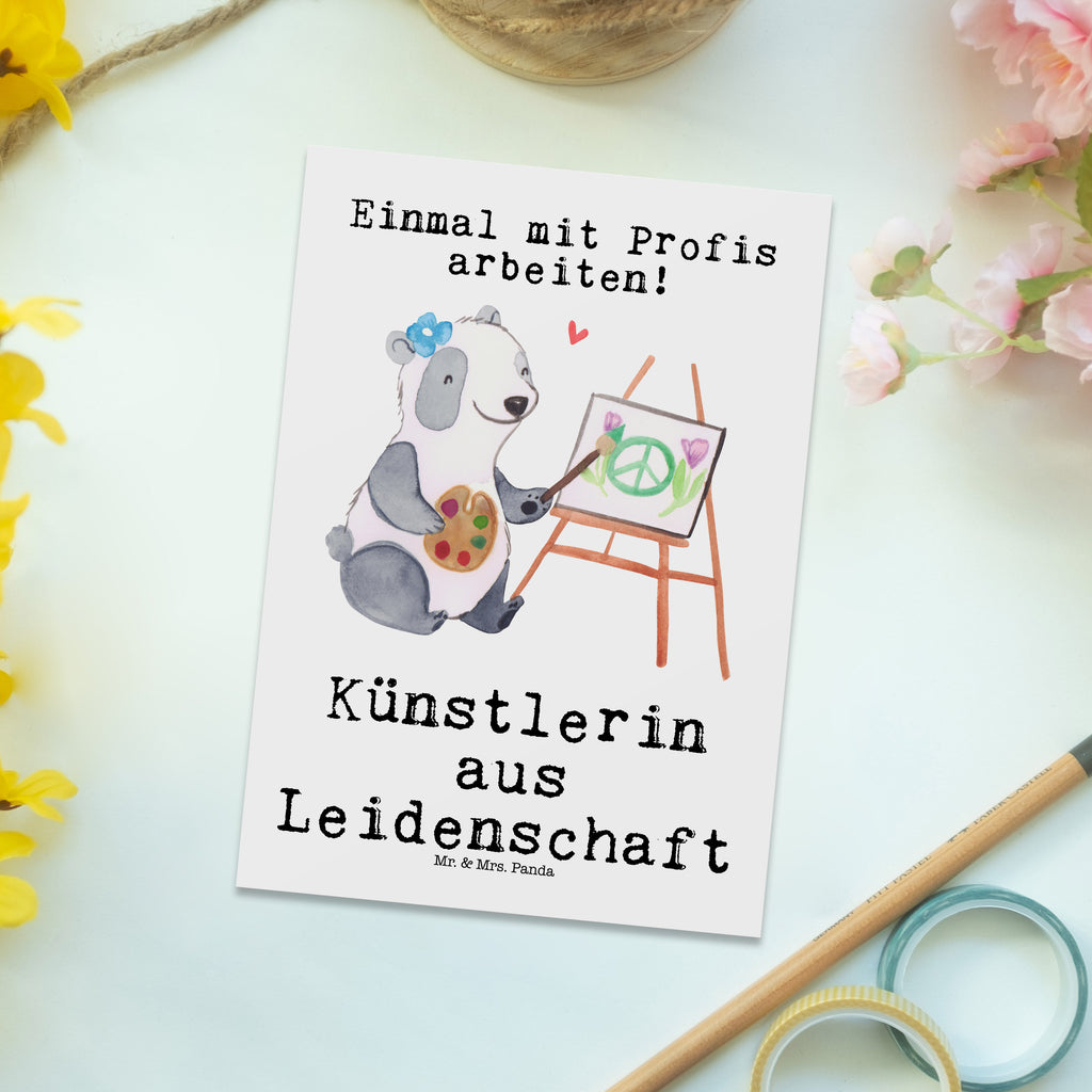 Postkarte Künstlerin aus Leidenschaft Postkarte, Karte, Geschenkkarte, Grußkarte, Einladung, Ansichtskarte, Geburtstagskarte, Einladungskarte, Dankeskarte, Ansichtskarten, Einladung Geburtstag, Einladungskarten Geburtstag, Beruf, Ausbildung, Jubiläum, Abschied, Rente, Kollege, Kollegin, Geschenk, Schenken, Arbeitskollege, Mitarbeiter, Firma, Danke, Dankeschön, Künstlerin, Malerin, Kunstmalerin, Galerie Eröffnung, Kunstschule