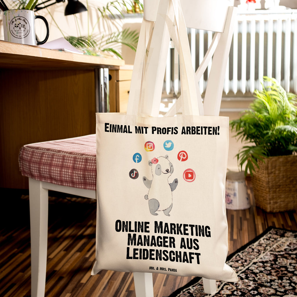 Tragetasche Online Marketing Manager aus Leidenschaft Beuteltasche, Beutel, Einkaufstasche, Jutebeutel, Stoffbeutel, Beruf, Ausbildung, Jubiläum, Abschied, Rente, Kollege, Kollegin, Geschenk, Schenken, Arbeitskollege, Mitarbeiter, Firma, Danke, Dankeschön, Online Marketing, Manager, Marketingmanager, Influencer Marketing, Digital Marketing