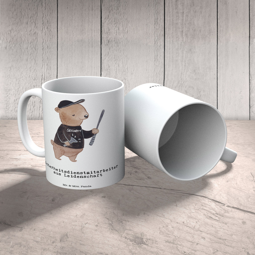 Tasse Sicherheitsdienstmitarbeiter aus Leidenschaft Tasse, Kaffeetasse, Teetasse, Becher, Kaffeebecher, Teebecher, Keramiktasse, Porzellantasse, Büro Tasse, Geschenk Tasse, Tasse Sprüche, Tasse Motive, Kaffeetassen, Tasse bedrucken, Designer Tasse, Cappuccino Tassen, Schöne Teetassen, Beruf, Ausbildung, Jubiläum, Abschied, Rente, Kollege, Kollegin, Geschenk, Schenken, Arbeitskollege, Mitarbeiter, Firma, Danke, Dankeschön