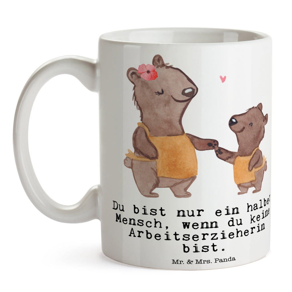 Tasse Arbeitserzieherin mit Herz Tasse, Kaffeetasse, Teetasse, Becher, Kaffeebecher, Teebecher, Keramiktasse, Porzellantasse, Büro Tasse, Geschenk Tasse, Tasse Sprüche, Tasse Motive, Kaffeetassen, Tasse bedrucken, Designer Tasse, Cappuccino Tassen, Schöne Teetassen, Beruf, Ausbildung, Jubiläum, Abschied, Rente, Kollege, Kollegin, Geschenk, Schenken, Arbeitskollege, Mitarbeiter, Firma, Danke, Dankeschön, Arbeitserzieherin, Arbeitspädagogin, Studium