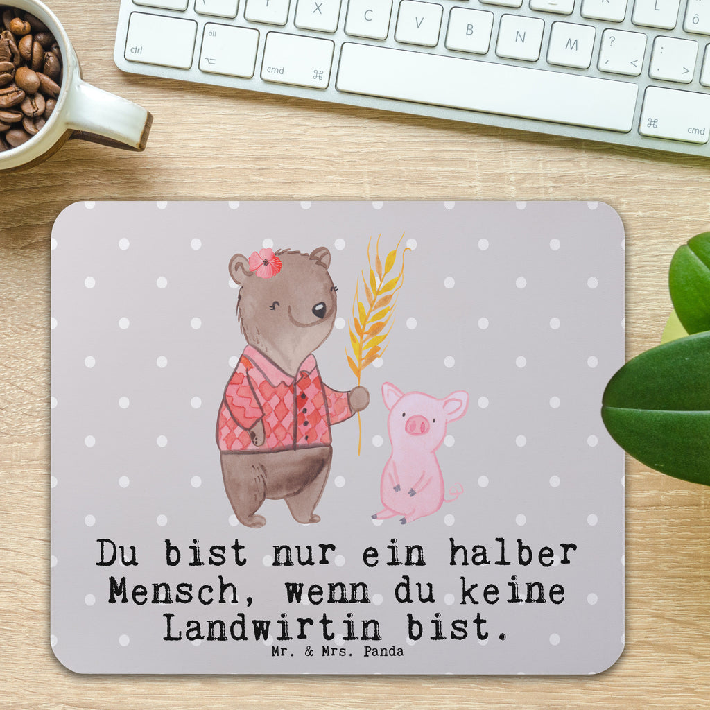 Mauspad Landwirtin mit Herz Mousepad, Computer zubehör, Büroausstattung, PC Zubehör, Arbeitszimmer, Mauspad, Einzigartiges Mauspad, Designer Mauspad, Mausunterlage, Mauspad Büro, Beruf, Ausbildung, Jubiläum, Abschied, Rente, Kollege, Kollegin, Geschenk, Schenken, Arbeitskollege, Mitarbeiter, Firma, Danke, Dankeschön, Landwirtin, Bäuerin, Tierwirtin, Agronomin, Farmerin, Bauernhof