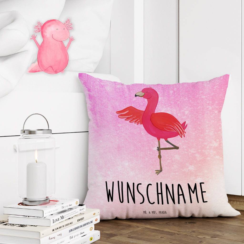 Personalisiertes Kissen Flamingo Yoga Kissen, personalisiert, Name, Wunschname, bedrucken, Kopfkissen, Flamingo, Vogel, Yoga, Namaste, Achtsamkeit, Yoga-Übung, Entspannung, Ärger, Aufregen, Tiefenentspannung