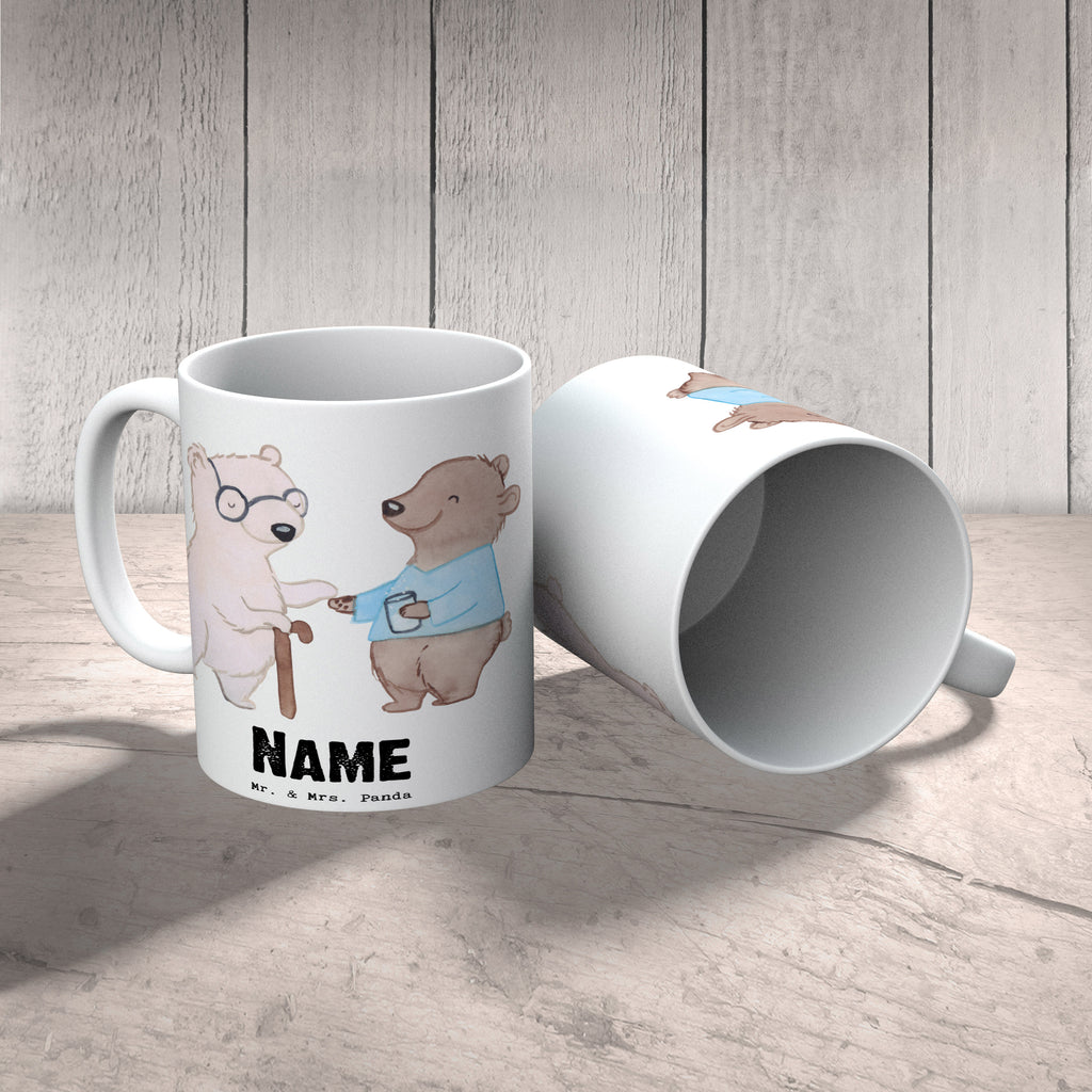 Personalisierte Tasse Altenpfleger mit Herz Personalisierte Tasse, Namenstasse, Wunschname, Personalisiert, Tasse, Namen, Drucken, Tasse mit Namen, Beruf, Ausbildung, Jubiläum, Abschied, Rente, Kollege, Kollegin, Geschenk, Schenken, Arbeitskollege, Mitarbeiter, Firma, Danke, Dankeschön, Altenpfleger, Pfleger, Altenheim Eröffnung