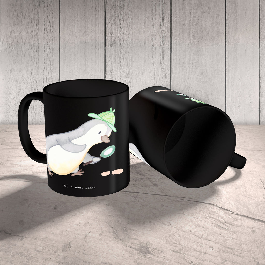 Tasse Detektiv mit Herz Tasse, Kaffeetasse, Teetasse, Becher, Kaffeebecher, Teebecher, Keramiktasse, Porzellantasse, Büro Tasse, Geschenk Tasse, Tasse Sprüche, Tasse Motive, Kaffeetassen, Tasse bedrucken, Designer Tasse, Cappuccino Tassen, Schöne Teetassen, Beruf, Ausbildung, Jubiläum, Abschied, Rente, Kollege, Kollegin, Geschenk, Schenken, Arbeitskollege, Mitarbeiter, Firma, Danke, Dankeschön, Detektiv, Ermittler, Agent, Privatdetektei, Berufsdetektiv, Wirtschaftsdetektei, Detektivausbildung, Spurensuche