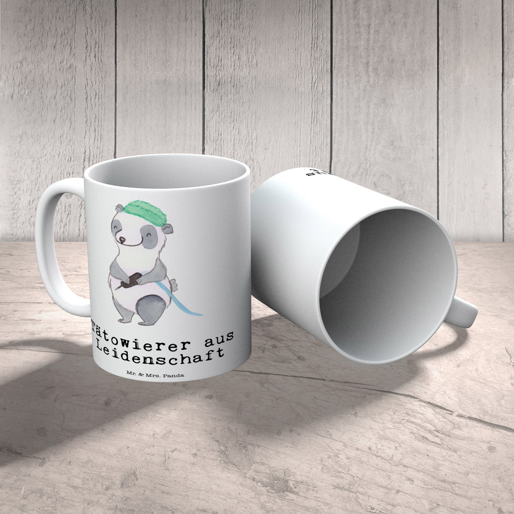 Tasse Tätowierer aus Leidenschaft Tasse, Kaffeetasse, Teetasse, Becher, Kaffeebecher, Teebecher, Keramiktasse, Porzellantasse, Büro Tasse, Geschenk Tasse, Tasse Sprüche, Tasse Motive, Kaffeetassen, Tasse bedrucken, Designer Tasse, Cappuccino Tassen, Schöne Teetassen, Beruf, Ausbildung, Jubiläum, Abschied, Rente, Kollege, Kollegin, Geschenk, Schenken, Arbeitskollege, Mitarbeiter, Firma, Danke, Dankeschön