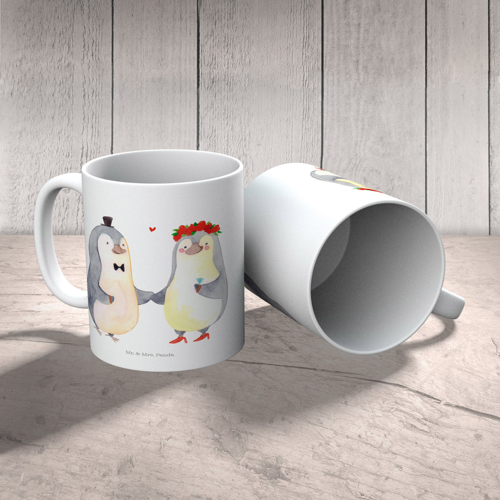 Tasse Pinguin Heirat Tasse, Kaffeetasse, Teetasse, Becher, Kaffeebecher, Teebecher, Keramiktasse, Porzellantasse, Büro Tasse, Geschenk Tasse, Tasse Sprüche, Tasse Motive, Kaffeetassen, Tasse bedrucken, Designer Tasse, Cappuccino Tassen, Schöne Teetassen, Liebe, Partner, Freund, Freundin, Ehemann, Ehefrau, Heiraten, Verlobung, Heiratsantrag, Liebesgeschenk, Jahrestag, Hocheitstag