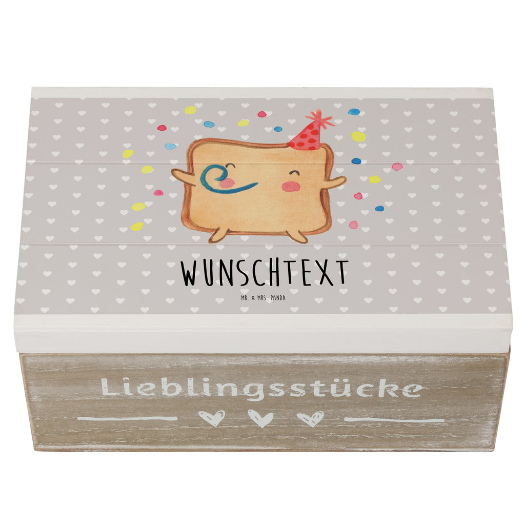 Personalisierte Holzkiste Toast Party Holzkiste mit Namen, Kiste mit Namen, Schatzkiste mit Namen, Truhe mit Namen, Schatulle mit Namen, Erinnerungsbox mit Namen, Erinnerungskiste, mit Namen, Dekokiste mit Namen, Aufbewahrungsbox mit Namen, Holzkiste Personalisiert, Kiste Personalisiert, Schatzkiste Personalisiert, Truhe Personalisiert, Schatulle Personalisiert, Erinnerungsbox Personalisiert, Erinnerungskiste Personalisiert, Dekokiste Personalisiert, Aufbewahrungsbox Personalisiert, Geschenkbox personalisiert, GEschenkdose personalisiert, Liebe, Partner, Freund, Freundin, Ehemann, Ehefrau, Heiraten, Verlobung, Heiratsantrag, Liebesgeschenk, Jahrestag, Hocheitstag, Valentinstag, Geschenk für Frauen, Hochzeitstag, Mitbringsel, Geschenk für Freundin, Geschenk für Partner, Liebesbeweis, für Männer, für Ehemann