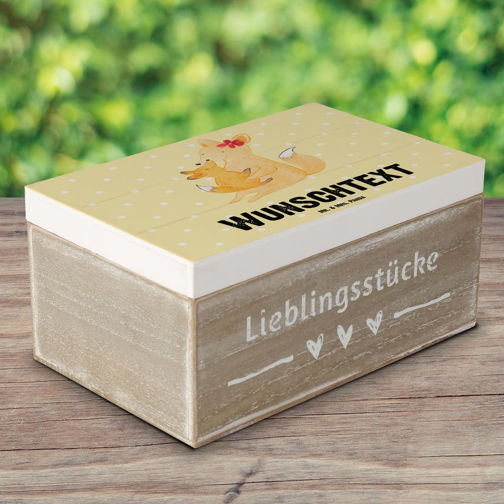 Personalisierte Holzkiste Fuchs Mama & Kind Holzkiste mit Namen, Kiste mit Namen, Schatzkiste mit Namen, Truhe mit Namen, Schatulle mit Namen, Erinnerungsbox mit Namen, Erinnerungskiste, mit Namen, Dekokiste mit Namen, Aufbewahrungsbox mit Namen, Holzkiste Personalisiert, Kiste Personalisiert, Schatzkiste Personalisiert, Truhe Personalisiert, Schatulle Personalisiert, Erinnerungsbox Personalisiert, Erinnerungskiste Personalisiert, Dekokiste Personalisiert, Aufbewahrungsbox Personalisiert, Geschenkbox personalisiert, GEschenkdose personalisiert, Familie, Vatertag, Muttertag, Bruder, Schwester, Mama, Papa, Oma, Opa, Mutter, Tochter, Lieblingstochter, Beste Tochter, Geschenk