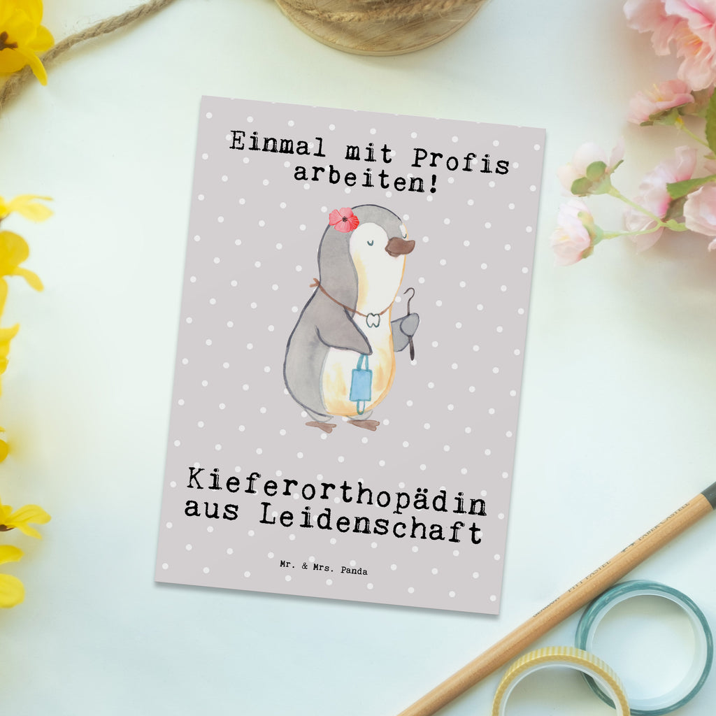 Postkarte Kieferorthopädin aus Leidenschaft Postkarte, Karte, Geschenkkarte, Grußkarte, Einladung, Ansichtskarte, Geburtstagskarte, Einladungskarte, Dankeskarte, Ansichtskarten, Einladung Geburtstag, Einladungskarten Geburtstag, Beruf, Ausbildung, Jubiläum, Abschied, Rente, Kollege, Kollegin, Geschenk, Schenken, Arbeitskollege, Mitarbeiter, Firma, Danke, Dankeschön