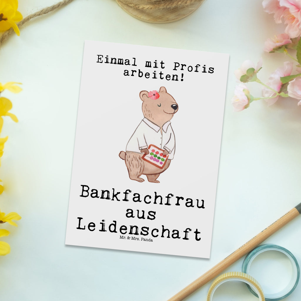 Postkarte Bankfachfrau aus Leidenschaft Postkarte, Karte, Geschenkkarte, Grußkarte, Einladung, Ansichtskarte, Geburtstagskarte, Einladungskarte, Dankeskarte, Ansichtskarten, Einladung Geburtstag, Einladungskarten Geburtstag, Beruf, Ausbildung, Jubiläum, Abschied, Rente, Kollege, Kollegin, Geschenk, Schenken, Arbeitskollege, Mitarbeiter, Firma, Danke, Dankeschön, Bankfachfrau, Bankangestellte, Bänkerin, Bankberaterin