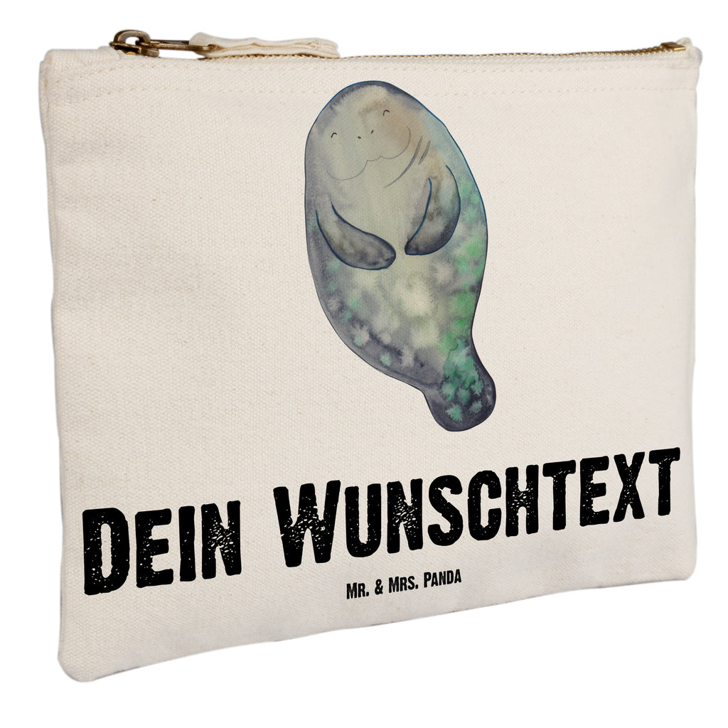 Personalisierte Schminktasche Seekuh Happy Personalisierte Schminktasche, Personalisierte Kosmetiktasche, Personalisierter Kosmetikbeutel, Personalisiertes Stiftemäppchen, Personalisiertes Etui, Personalisierte Federmappe, Personalisierte Makeup Bag, Personalisiertes Schminketui, Personalisiertes Kosmetiketui, Personalisiertes Schlamperetui, Schminktasche mit Namen, Kosmetiktasche mit Namen, Kosmetikbeutel mit Namen, Stiftemäppchen mit Namen, Etui mit Namen, Federmappe mit Namen, Makeup Bg mit Namen, Schminketui mit Namen, Kosmetiketui mit Namen, Schlamperetui mit Namen, Schminktasche personalisieren, Schminktasche bedrucken, Schminktasche selbst gestalten, Meerestiere, Meer, Urlaub, Seekuh, Seekühe, Selbstliebe, Respekt, Neuanfang, Neustart, Achtsamkeit, Zufrieden, Liebeskummer, Freundin