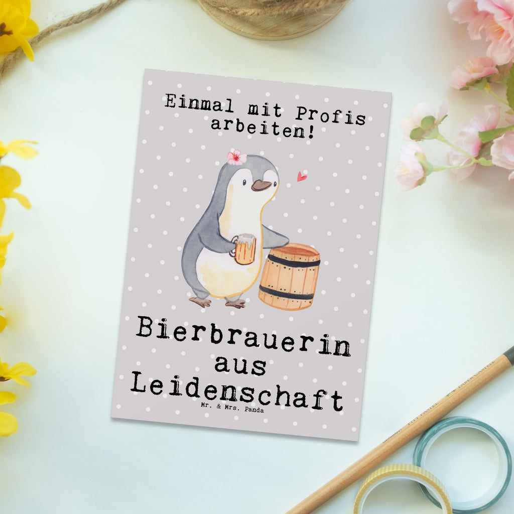 Postkarte Bierbrauerin aus Leidenschaft Postkarte, Karte, Geschenkkarte, Grußkarte, Einladung, Ansichtskarte, Geburtstagskarte, Einladungskarte, Dankeskarte, Ansichtskarten, Einladung Geburtstag, Einladungskarten Geburtstag, Beruf, Ausbildung, Jubiläum, Abschied, Rente, Kollege, Kollegin, Geschenk, Schenken, Arbeitskollege, Mitarbeiter, Firma, Danke, Dankeschön, Bierbrauerin, Biertrinkerin, Bierkennerin, Biergeschenk, Hobbybrauen, Heimbrauen, Selbstbrauen, Bierliebe, Bierfass