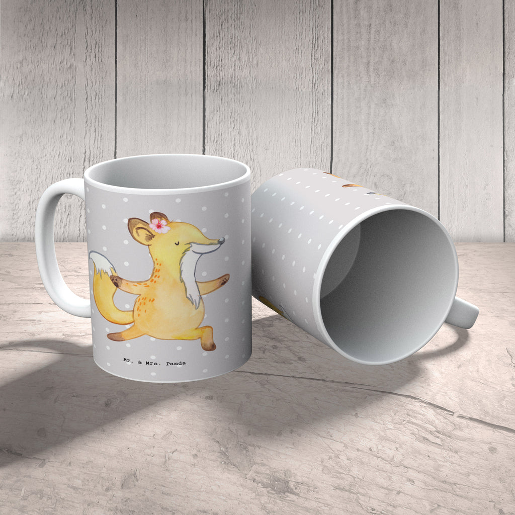 Tasse Kinderyogalehrerin mit Herz Tasse, Kaffeetasse, Teetasse, Becher, Kaffeebecher, Teebecher, Keramiktasse, Porzellantasse, Büro Tasse, Geschenk Tasse, Tasse Sprüche, Tasse Motive, Kaffeetassen, Tasse bedrucken, Designer Tasse, Cappuccino Tassen, Schöne Teetassen, Beruf, Ausbildung, Jubiläum, Abschied, Rente, Kollege, Kollegin, Geschenk, Schenken, Arbeitskollege, Mitarbeiter, Firma, Danke, Dankeschön