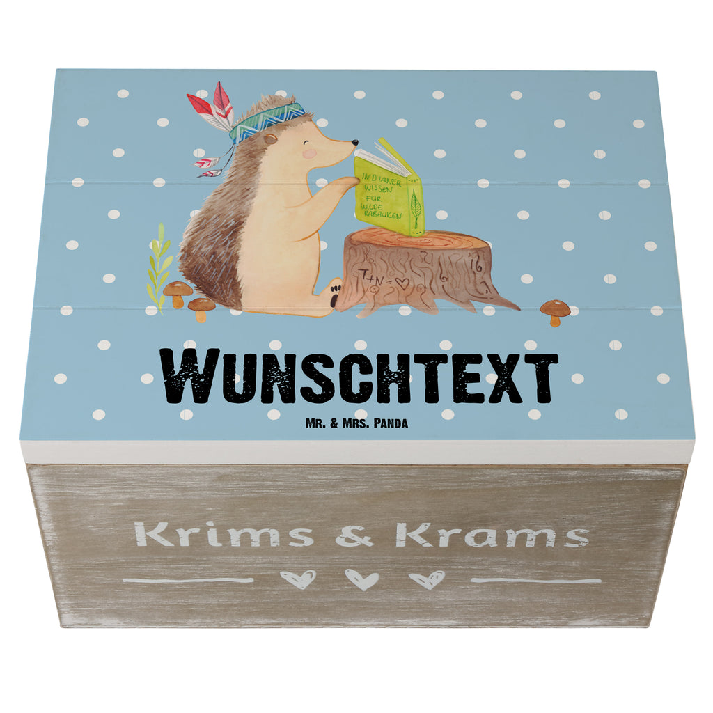 Personalisierte Holzkiste Igel Indianer Holzkiste mit Namen, Kiste mit Namen, Schatzkiste mit Namen, Truhe mit Namen, Schatulle mit Namen, Erinnerungsbox mit Namen, Erinnerungskiste, mit Namen, Dekokiste mit Namen, Aufbewahrungsbox mit Namen, Holzkiste Personalisiert, Kiste Personalisiert, Schatzkiste Personalisiert, Truhe Personalisiert, Schatulle Personalisiert, Erinnerungsbox Personalisiert, Erinnerungskiste Personalisiert, Dekokiste Personalisiert, Aufbewahrungsbox Personalisiert, Geschenkbox personalisiert, GEschenkdose personalisiert, Waldtiere, Tiere, Igel, Indianer, Abenteuer, Lagerfeuer, Camping