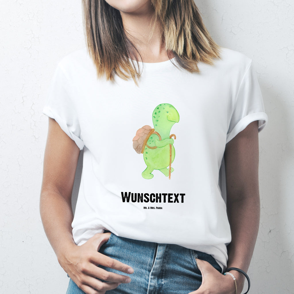 Personalisiertes T-Shirt Schildkröte Wanderer T-Shirt Personalisiert, T-Shirt mit Namen, T-Shirt mit Aufruck, Männer, Frauen, Wunschtext, Bedrucken, Schildkröte, Schildkröten, Motivation, Motivationsspruch, Motivationssprüche, Neuanfang