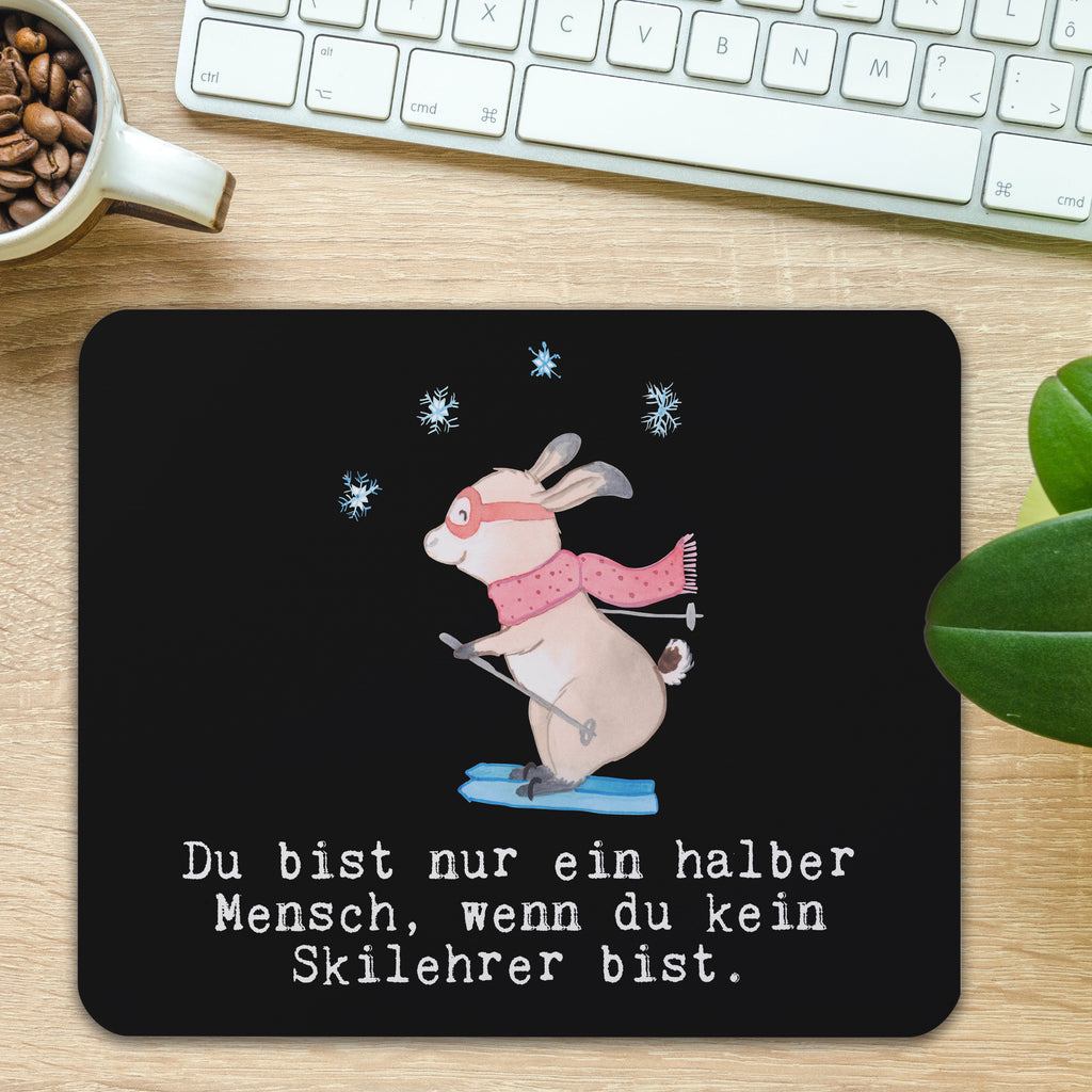 Mauspad Skilehrer mit Herz Mousepad, Computer zubehör, Büroausstattung, PC Zubehör, Arbeitszimmer, Mauspad, Einzigartiges Mauspad, Designer Mauspad, Mausunterlage, Mauspad Büro, Beruf, Ausbildung, Jubiläum, Abschied, Rente, Kollege, Kollegin, Geschenk, Schenken, Arbeitskollege, Mitarbeiter, Firma, Danke, Dankeschön