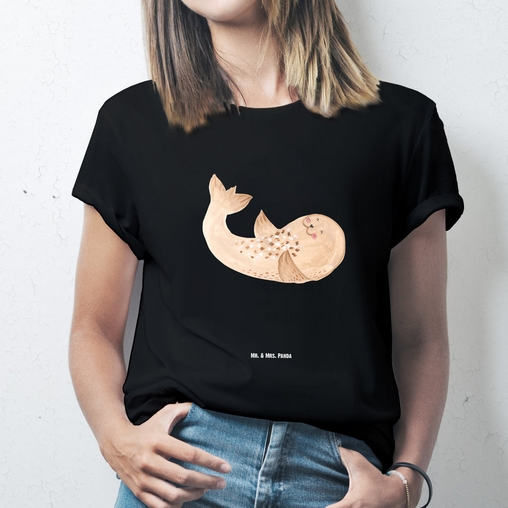 T-Shirt Standard Robbe Liegen T-Shirt, Shirt, Tshirt, Lustiges T-Shirt, T-Shirt mit Spruch, Party, Junggesellenabschied, Jubiläum, Geburstag, Herrn, Damen, Männer, Frauen, Schlafshirt, Nachthemd, Sprüche, Tiermotive, Gute Laune, lustige Sprüche, Tiere, Robbe, Robben, Seehund, Strand, Meerestier, Ostsee, Nordsee, Lachen, Freude