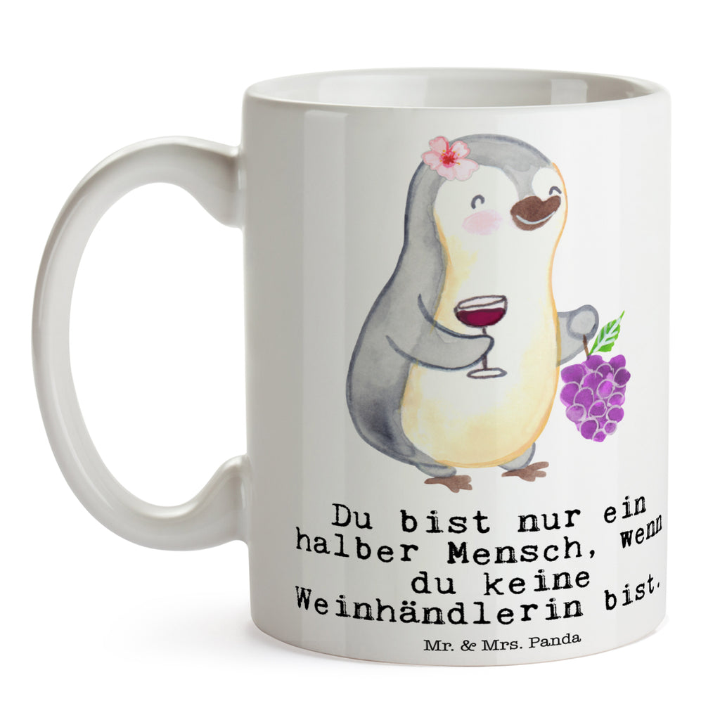 Tasse Weinhändlerin mit Herz Tasse, Kaffeetasse, Teetasse, Becher, Kaffeebecher, Teebecher, Keramiktasse, Porzellantasse, Büro Tasse, Geschenk Tasse, Tasse Sprüche, Tasse Motive, Kaffeetassen, Tasse bedrucken, Designer Tasse, Cappuccino Tassen, Schöne Teetassen, Beruf, Ausbildung, Jubiläum, Abschied, Rente, Kollege, Kollegin, Geschenk, Schenken, Arbeitskollege, Mitarbeiter, Firma, Danke, Dankeschön