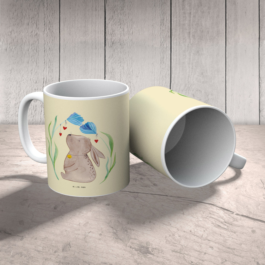 Tasse Hase Blume Tasse, Kaffeetasse, Teetasse, Becher, Kaffeebecher, Teebecher, Keramiktasse, Porzellantasse, Büro Tasse, Geschenk Tasse, Tasse Sprüche, Tasse Motive, Kaffeetassen, Tasse bedrucken, Designer Tasse, Cappuccino Tassen, Schöne Teetassen, Ostern, Osterhase, Ostergeschenke, Osternest, Osterdeko, Geschenke zu Ostern, Ostern Geschenk, Ostergeschenke Kinder, Ostern Kinder, Hase, Kaninchen, Kind, Taufe, Taufgeschenk, Geburt, Schwangerschaft, erstes Kind, Kindergeburtstag, Geburtstag, Hoffnung, Träume