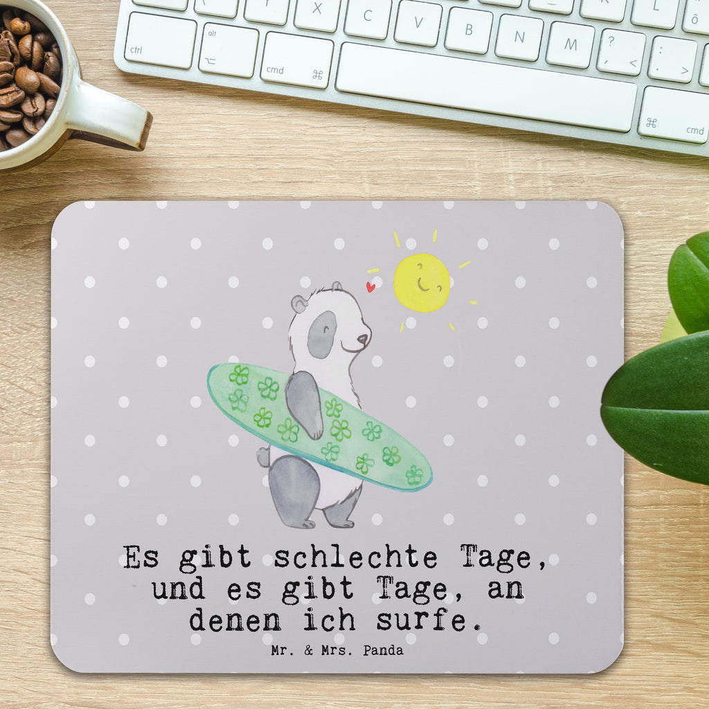 Mauspad Panda Surfen Tage Mousepad, Computer zubehör, Büroausstattung, PC Zubehör, Arbeitszimmer, Mauspad, Einzigartiges Mauspad, Designer Mauspad, Mausunterlage, Mauspad Büro, Geschenk, Sport, Sportart, Hobby, Schenken, Danke, Dankeschön, Auszeichnung, Gewinn, Sportler, Wellenreiten, Surfen, Surfschule