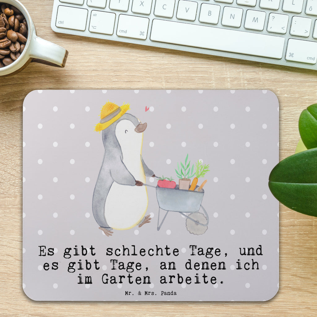 Mauspad Pinguin Gartenarbeit Tage Mousepad, Computer zubehör, Büroausstattung, PC Zubehör, Arbeitszimmer, Mauspad, Einzigartiges Mauspad, Designer Mauspad, Mausunterlage, Mauspad Büro, Geschenk, Sport, Sportart, Hobby, Schenken, Danke, Dankeschön, Auszeichnung, Gewinn, Sportler, Gartenarbeit, Urban gardening, Gärtnern, Gartenpflege