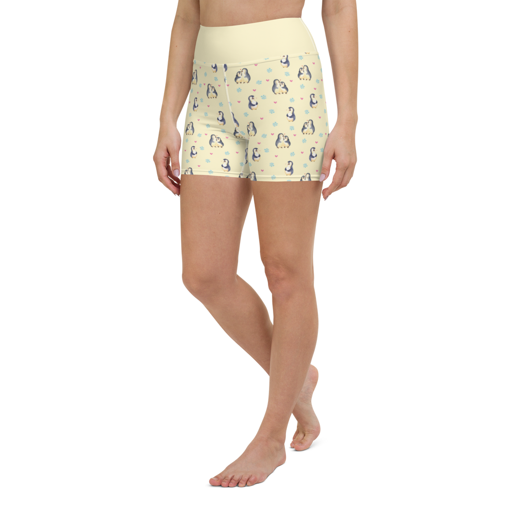 Yoga Shorts Pinguin umarmen Muster Yoga Shorts, Yogashorts, Sporthose, Sportshorts, Fitnesshose, Sportshorts Damen, Yoga Shorts Damen, Yogabekleidung, Sportbekleidung, Pinguin, Liebe, Liebespaar, Liebesbeweis, Liebesgeschenk, Verlobung, Jahrestag, Hochzeitstag, Hochzeit, Hochzeitsgeschenk