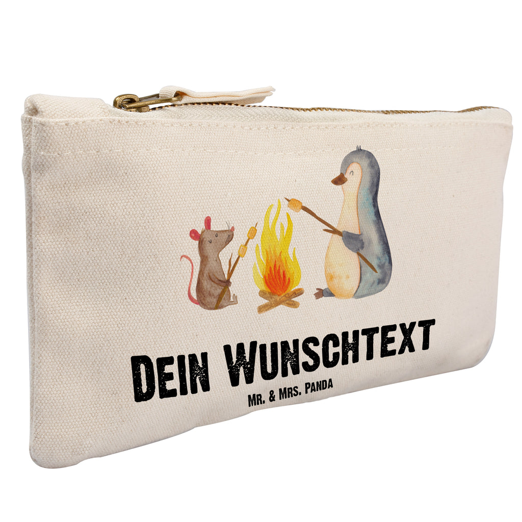 Personalisierte Schminktasche Pinguin Lagerfeuer Personalisierte Schminktasche, Personalisierte Kosmetiktasche, Personalisierter Kosmetikbeutel, Personalisiertes Stiftemäppchen, Personalisiertes Etui, Personalisierte Federmappe, Personalisierte Makeup Bag, Personalisiertes Schminketui, Personalisiertes Kosmetiketui, Personalisiertes Schlamperetui, Schminktasche mit Namen, Kosmetiktasche mit Namen, Kosmetikbeutel mit Namen, Stiftemäppchen mit Namen, Etui mit Namen, Federmappe mit Namen, Makeup Bg mit Namen, Schminketui mit Namen, Kosmetiketui mit Namen, Schlamperetui mit Namen, Schminktasche personalisieren, Schminktasche bedrucken, Schminktasche selbst gestalten, Pinguin, Maus, Pinguine, Lagerfeuer, Leben, Arbeit, Job, Motivation, Büro, Büroalltag, Lebensspruch, Lebensmotivation, Neustart, Liebe, grillen, Feuer, Marshmallows