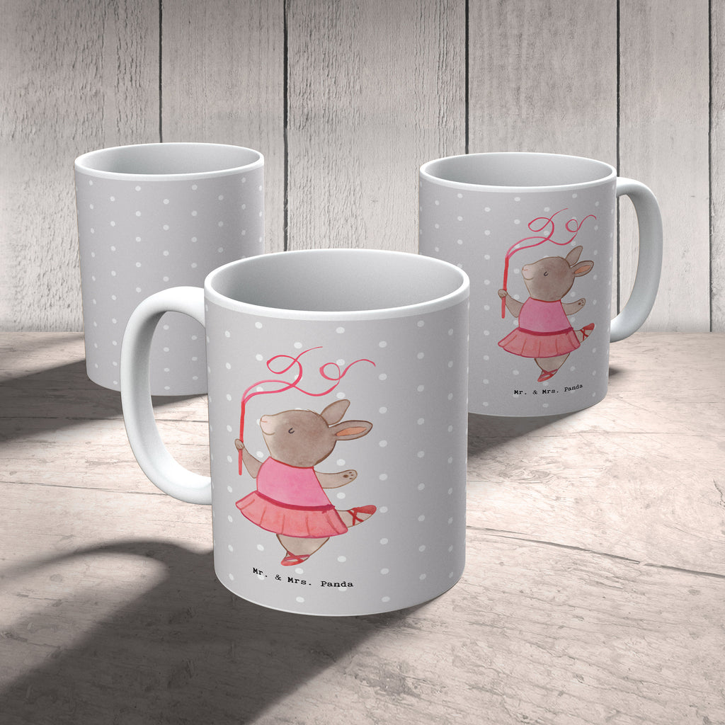 Tasse Balletttänzerin mit Herz Tasse, Kaffeetasse, Teetasse, Becher, Kaffeebecher, Teebecher, Keramiktasse, Porzellantasse, Büro Tasse, Geschenk Tasse, Tasse Sprüche, Tasse Motive, Kaffeetassen, Tasse bedrucken, Designer Tasse, Cappuccino Tassen, Schöne Teetassen, Beruf, Ausbildung, Jubiläum, Abschied, Rente, Kollege, Kollegin, Geschenk, Schenken, Arbeitskollege, Mitarbeiter, Firma, Danke, Dankeschön, Balletttänzerin, Ballerina, Ballett, Glücksbringer Auftritt, Ballettaufführung, Ballettunterricht, Ballettstunden