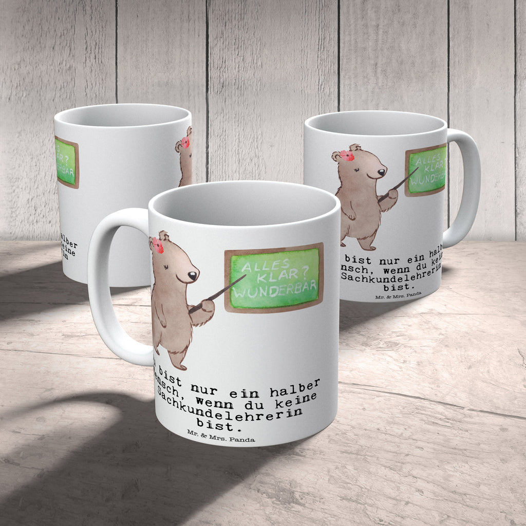 Tasse Sachkundelehrerin mit Herz Tasse, Kaffeetasse, Teetasse, Becher, Kaffeebecher, Teebecher, Keramiktasse, Porzellantasse, Büro Tasse, Geschenk Tasse, Tasse Sprüche, Tasse Motive, Kaffeetassen, Tasse bedrucken, Designer Tasse, Cappuccino Tassen, Schöne Teetassen, Beruf, Ausbildung, Jubiläum, Abschied, Rente, Kollege, Kollegin, Geschenk, Schenken, Arbeitskollege, Mitarbeiter, Firma, Danke, Dankeschön, Sachkundelehrerin, Sachkundeunterricht, Schule, Grundschule