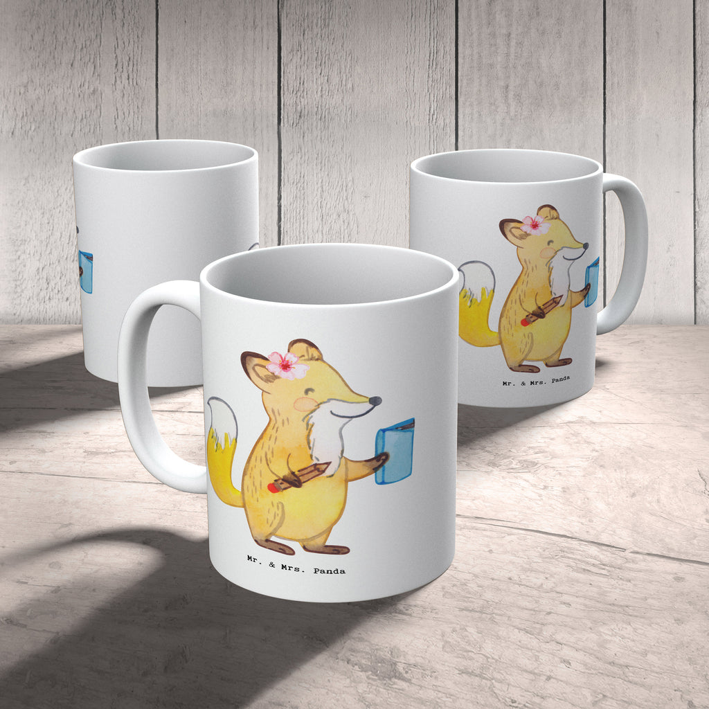 Tasse Auszubildende mit Herz Tasse, Kaffeetasse, Teetasse, Becher, Kaffeebecher, Teebecher, Keramiktasse, Porzellantasse, Büro Tasse, Geschenk Tasse, Tasse Sprüche, Tasse Motive, Kaffeetassen, Tasse bedrucken, Designer Tasse, Cappuccino Tassen, Schöne Teetassen, Beruf, Ausbildung, Jubiläum, Abschied, Rente, Kollege, Kollegin, Geschenk, Schenken, Arbeitskollege, Mitarbeiter, Firma, Danke, Dankeschön, Auszubildende, Azubine, Ausbildungsbeginn, Abschlussprüfung, Beginn der Ausbildung, Glücksbringer zur Ausbildung