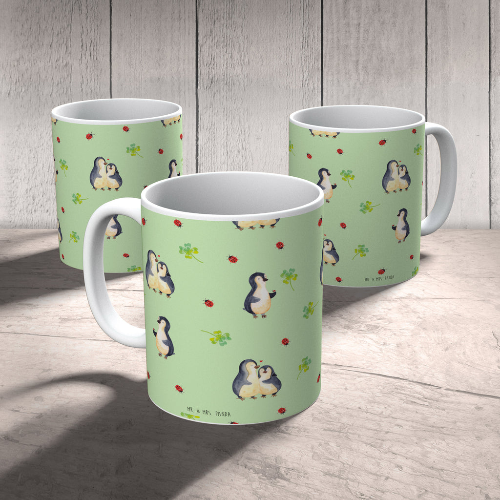 Tasse Pinguin Marienkäfer Muster Tasse, Kaffeetasse, Teetasse, Becher, Kaffeebecher, Teebecher, Keramiktasse, Porzellantasse, Büro Tasse, Geschenk Tasse, Tasse Sprüche, Tasse Motive, Kaffeetassen, Tasse bedrucken, Designer Tasse, Cappuccino Tassen, Schöne Teetassen, Pinguin, Pinguine, Marienkäfer, Liebe, Wunder, Glück, Freude, Lebensfreude