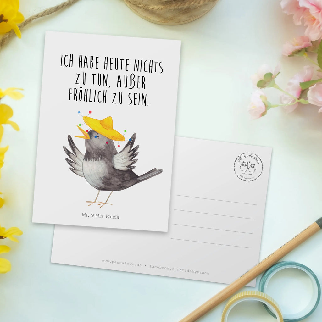 Postkarte Rabe Sombrero Postkarte, Karte, Geschenkkarte, Grußkarte, Einladung, Ansichtskarte, Geburtstagskarte, Einladungskarte, Dankeskarte, Ansichtskarten, Einladung Geburtstag, Einladungskarten Geburtstag, Tiermotive, Gute Laune, lustige Sprüche, Tiere, Rabe, Vogel, Vögel, Spruch positiv, fröhlich sein, glücklich sein, Glück Spruch, froh, Elster, Motivation