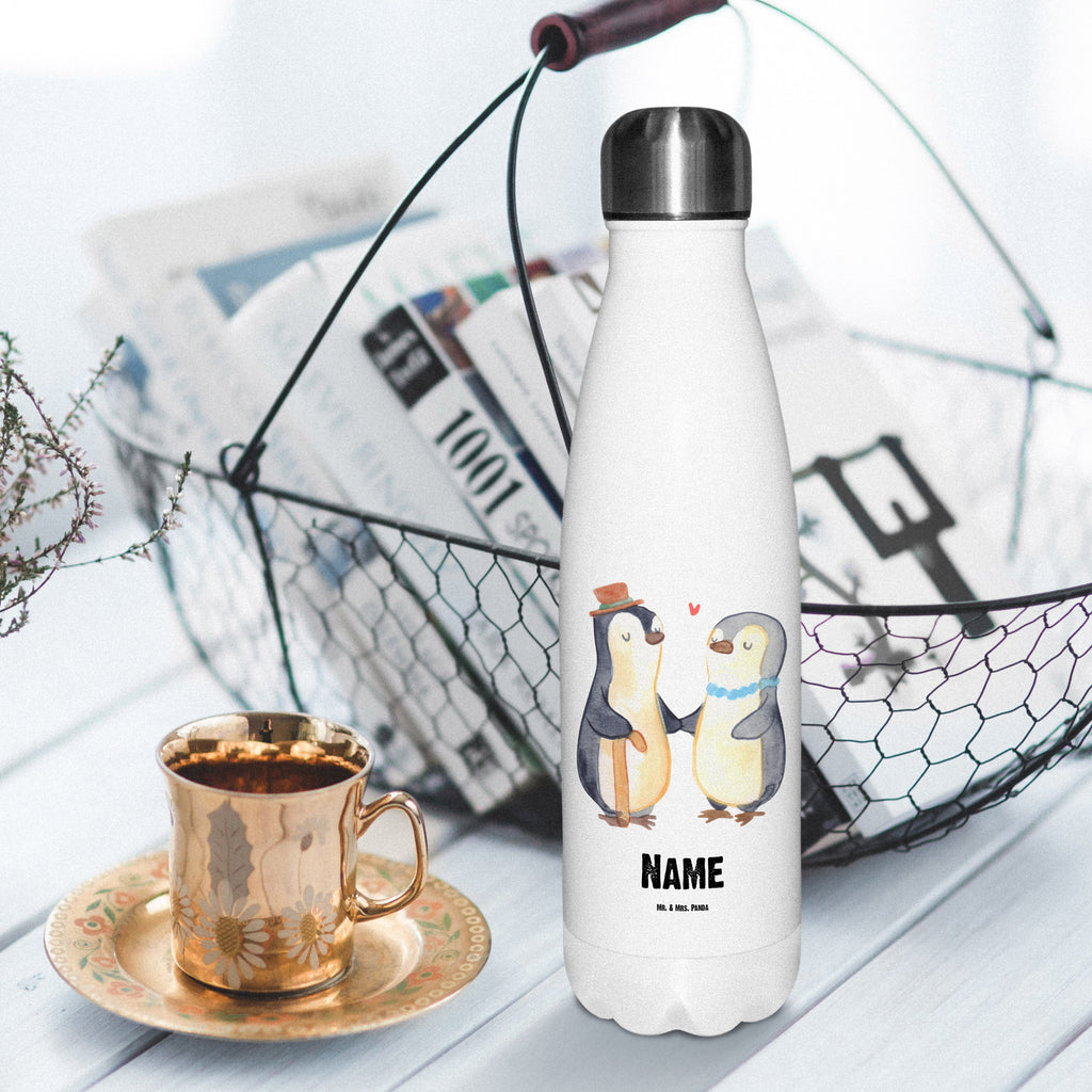 Personalisierte Thermosflasche Pinguin Beste Urgroßeltern der Welt Personalisierte Isolierflasche, Personalisierte Thermoflasche, Personalisierte Trinkflasche, Trinkflasche Mit Namen, Wunschname, Bedrucken, Namensflasche, für, Dankeschön, Geschenk, Schenken, Geburtstag, Geburtstagsgeschenk, Geschenkidee, Danke, Bedanken, Mitbringsel, Freude machen, Geschenktipp, Urgroßeltern, Urgrosseltern, Uhrgroßeltern, Uhroma, Uhropa, Uropa, Ur, Uroma, Großeltern, Großmutter, Großvater, Opa, Omi, Oma, Opi. Großpapa, Großmama, Enkel, Enkelin, Enkelkind, Kleinigkeit, Omma, Ommi, Oppa, Oppi, Bester