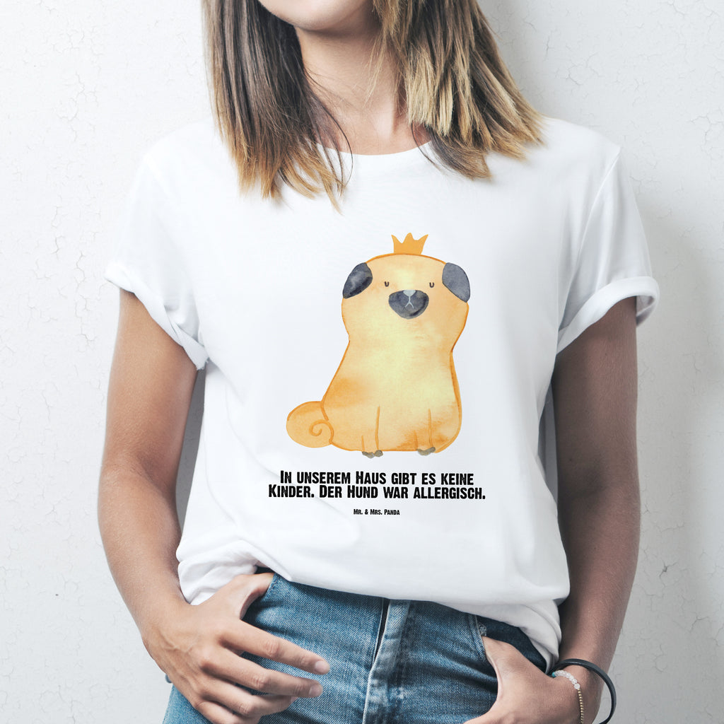 Personalisiertes T-Shirt Mops Krone T-Shirt Personalisiert, T-Shirt mit Namen, T-Shirt mit Aufruck, Männer, Frauen, Wunschtext, Bedrucken, Hund, Hundemotiv, Haustier, Hunderasse, Tierliebhaber, Hundebesitzer, Sprüche, Mops, allergisch, kinderlos, Hausregel, Hundebesitzer. Spruch, lustig