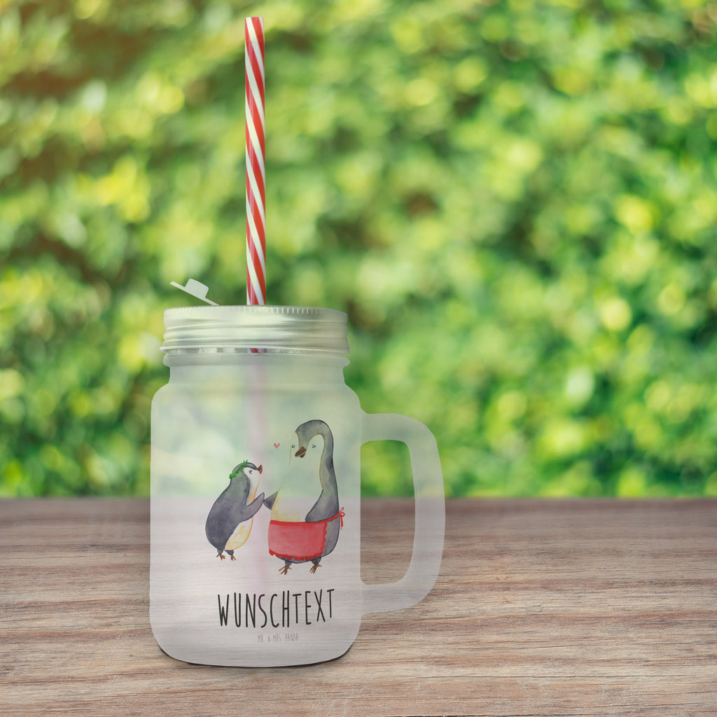 Personalisiertes Trinkglas Mason Jar Pinguin mit Kind Personalisiertes Mason Jar, Personalisiertes Glas, Personalisiertes Trinkglas, Personalisiertes Henkelglas, Personalisiertes Sommerglas, Personalisiertes Einmachglas, Personalisiertes Cocktailglas, Personalisiertes Cocktail-Glas, mit Namen, Wunschtext, Wunschnamen, Mason Jar selbst bedrucken, Wunschglas mit Namen, Bedrucktes Trinkglas, Geschenk mit Namen, Familie, Vatertag, Muttertag, Bruder, Schwester, Mama, Papa, Oma, Opa, Geschenk, Mami, Mutti, Mutter, Geburststag