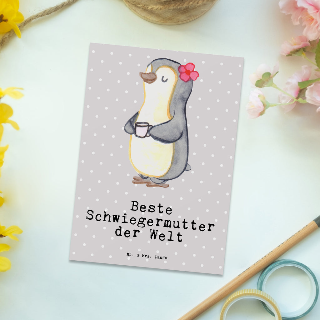 Postkarte Pinguin Beste Schwiegermutter der Welt Postkarte, Karte, Geschenkkarte, Grußkarte, Einladung, Ansichtskarte, Geburtstagskarte, Einladungskarte, Dankeskarte, Ansichtskarten, Einladung Geburtstag, Einladungskarten Geburtstag, für, Dankeschön, Geschenk, Schenken, Geburtstag, Geburtstagsgeschenk, Geschenkidee, Danke, Bedanken, Mitbringsel, Freude machen, Geschenktipp, Schwiegermutter, Schwiegermama, Schwiegereltern, Mama, Mutter, Mutter des Ehepartners, angeheiratet