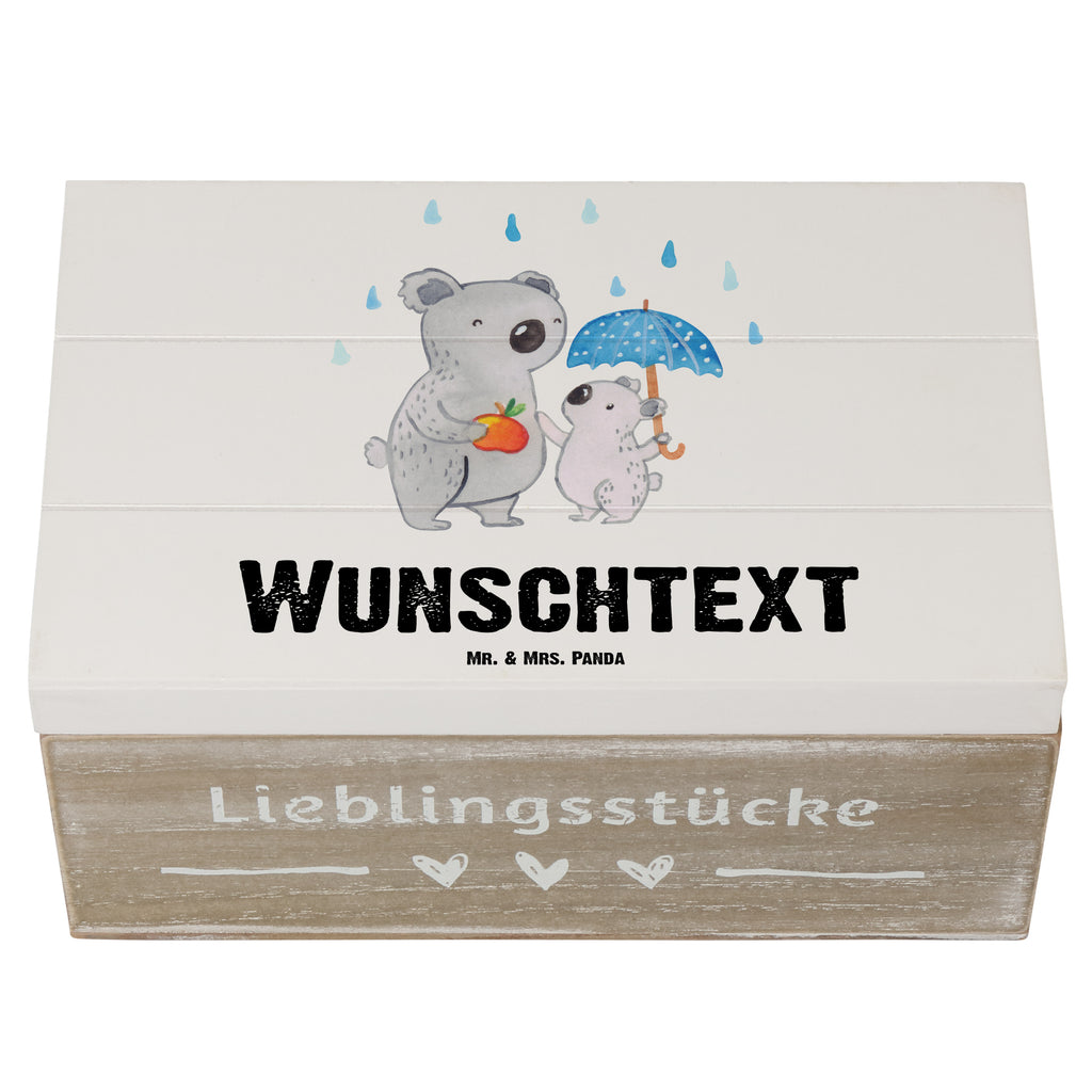 Personalisierte Holzkiste Tagesvater mit Herz Holzkiste mit Namen, Kiste mit Namen, Schatzkiste mit Namen, Truhe mit Namen, Schatulle mit Namen, Erinnerungsbox mit Namen, Erinnerungskiste, mit Namen, Dekokiste mit Namen, Aufbewahrungsbox mit Namen, Holzkiste Personalisiert, Kiste Personalisiert, Schatzkiste Personalisiert, Truhe Personalisiert, Schatulle Personalisiert, Erinnerungsbox Personalisiert, Erinnerungskiste Personalisiert, Dekokiste Personalisiert, Aufbewahrungsbox Personalisiert, Geschenkbox personalisiert, GEschenkdose personalisiert, Beruf, Ausbildung, Jubiläum, Abschied, Rente, Kollege, Kollegin, Geschenk, Schenken, Arbeitskollege, Mitarbeiter, Firma, Danke, Dankeschön