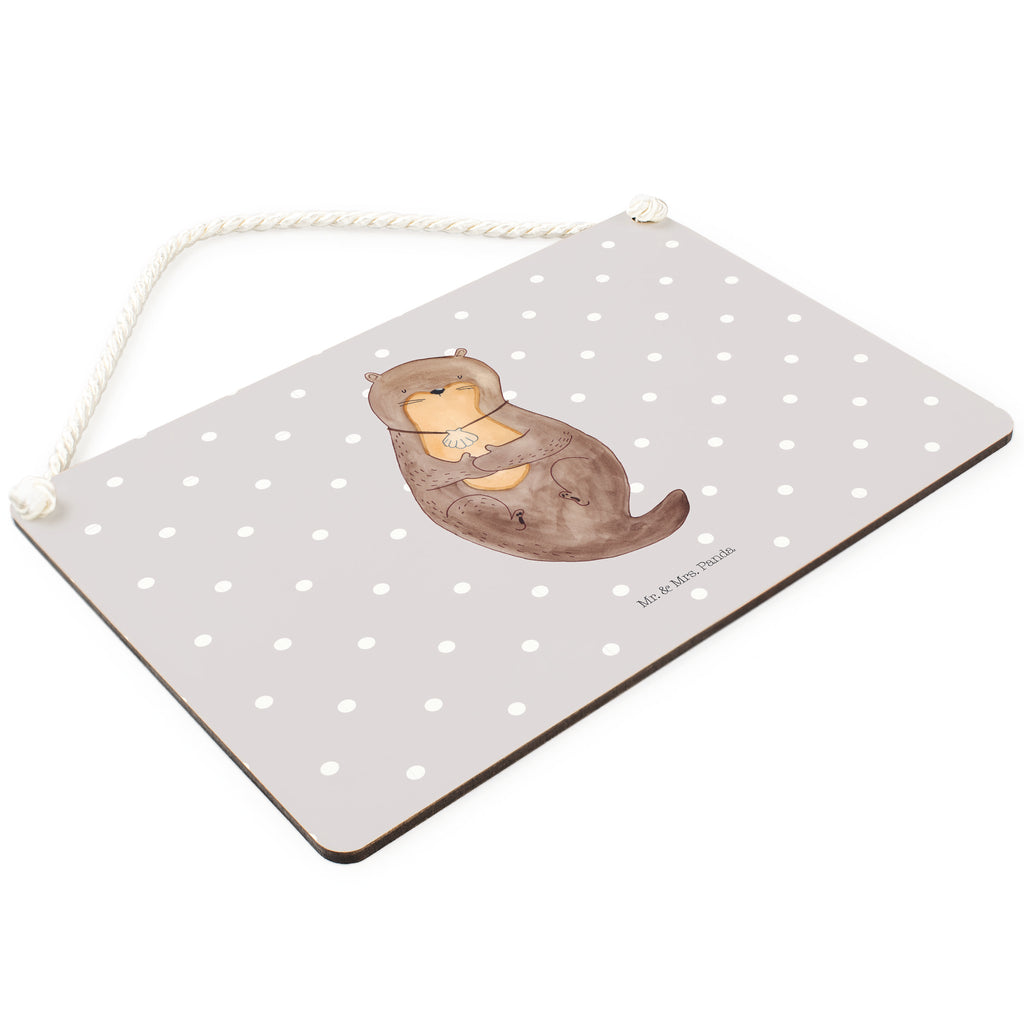 Deko Schild Otter mit Muschelmedaillon Dekoschild, Deko Schild, Schild, Tür Schild, Türschild, Holzschild, Wandschild, Wanddeko, Otter, Fischotter, Seeotter, Otterliebe, grübeln, träumen, Motivation, Tagträumen, Büro