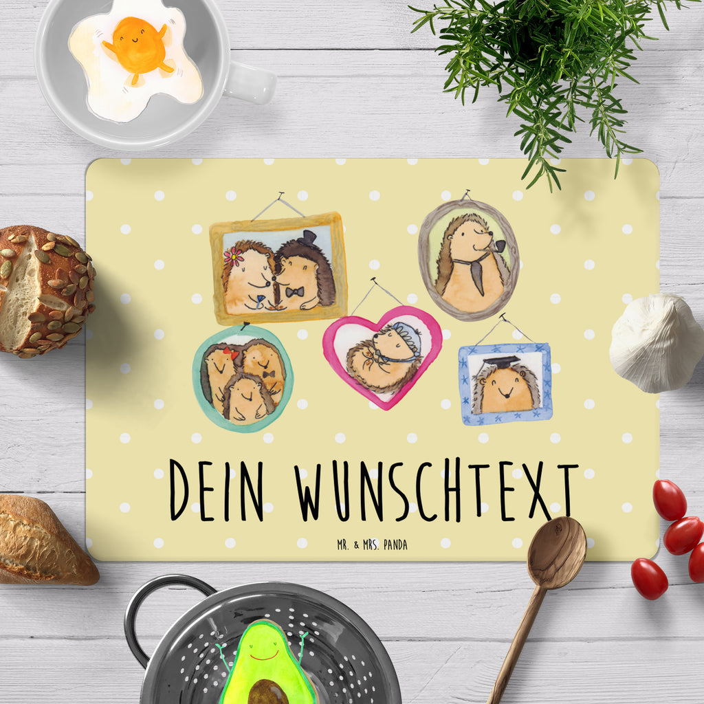 Personalisiertes Tischset Igel Familie Personalisiertes Tischet, Personalisierter Tischuntersetzer, Personalisiertes Platzset, tischset personalisiert, personalisiertes tischset, personalisierte platzsets, platzset personalisiert, personalisierte platzdeckchen, platzdeckchen personalisiert, tischset mit namen, platzdeckchen mit namen, platzset mit namen abwaschbar, platzset mit namen, tischset abwaschbar mit namen, Familie, Vatertag, Muttertag, Bruder, Schwester, Mama, Papa, Oma, Opa, Liebe, Igel, Bilder, Zusammenhalt, Glück